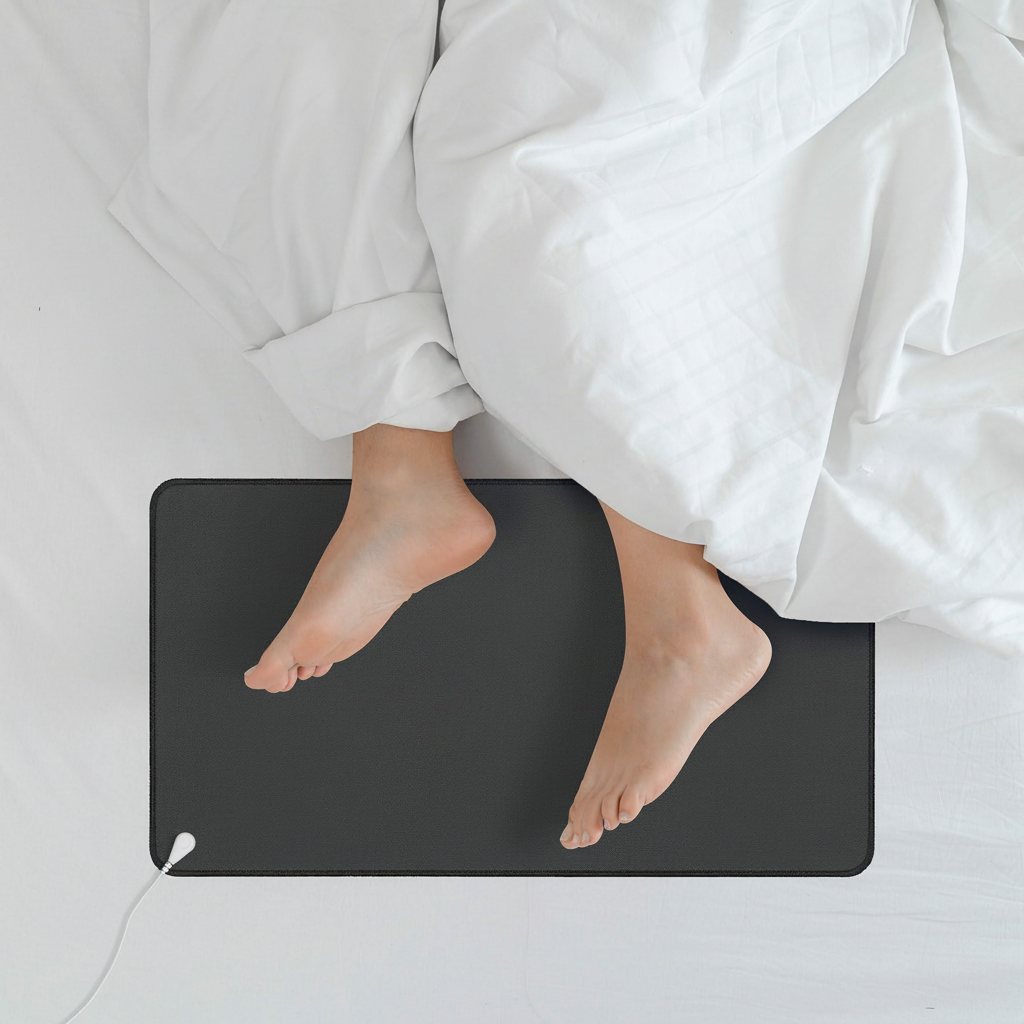 Grounding mat on bed